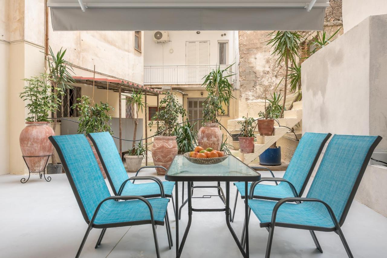 The Courtyard Oasis Apartment Athens Exterior photo